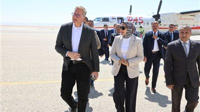 انطلاقة جديدة لمشروعات التعدين والتعليم الفني بالوادي الجديد