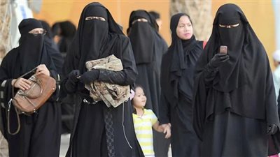 البرتغال تحظر النقاب في الأماكن العامة، غرامات تصل إلى 3000 يورو