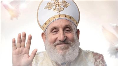 البابا تواضروس يعزي في وفاة القس إسحاق نبيه كاهن كنيسة العذراء بأرض الجولف