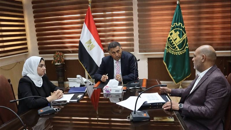 محافظ القليوبية خلال