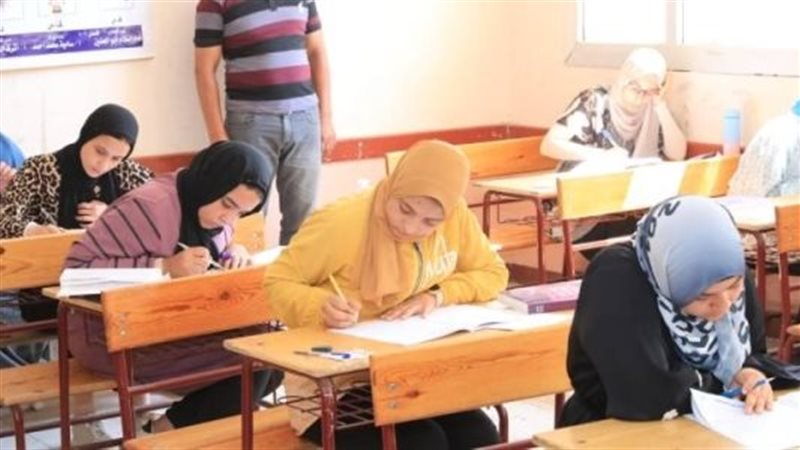 طلاب
