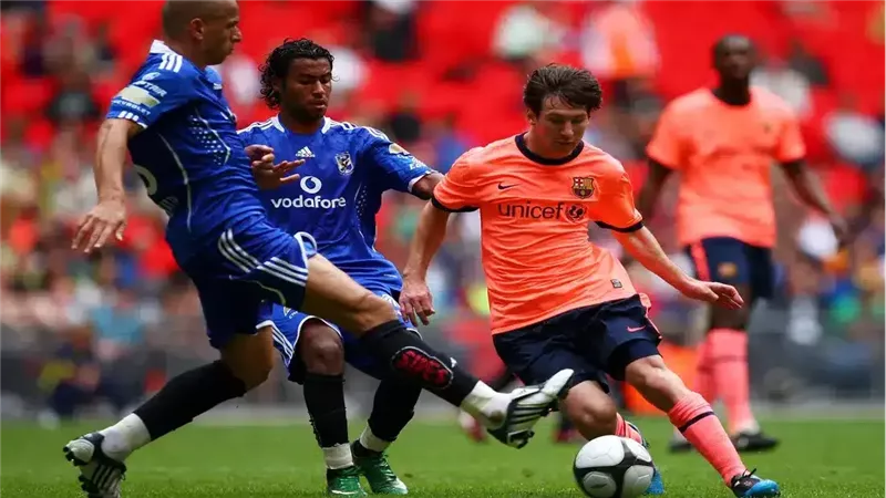 الاهلي وبرشلونة