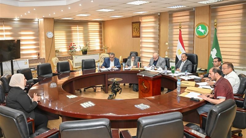 محافظ الشرقية يترأس