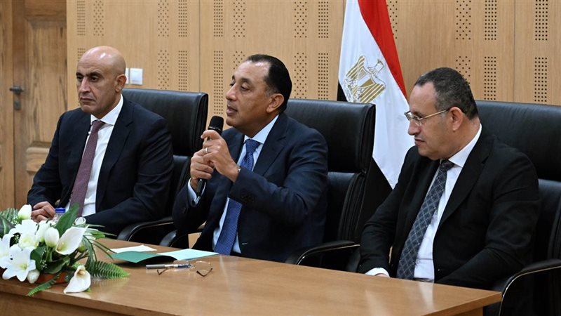 رئيس الورزاء خلال