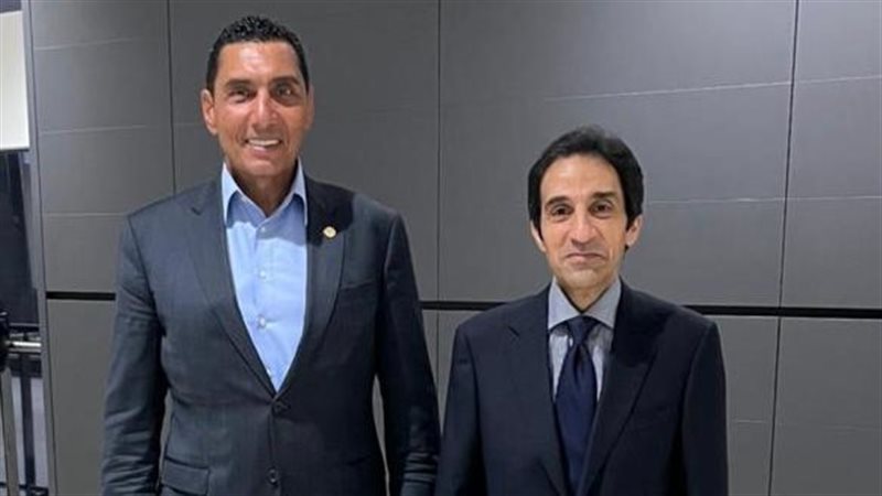 وزير الرياضة يصل