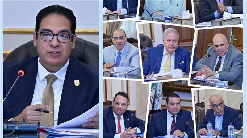 اجتماع رئيس جامعة