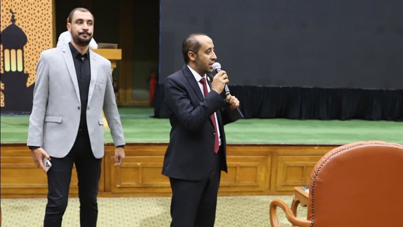 الأزهر ينظم يومًا