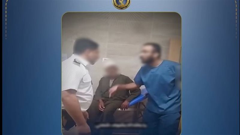 مشادة بين ضابط وطبيب