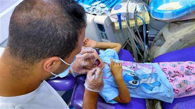الكشف على 723 مواطنًا وتقديم خدمات صحية وتموينية وتوعوية لأهالي المحمودية