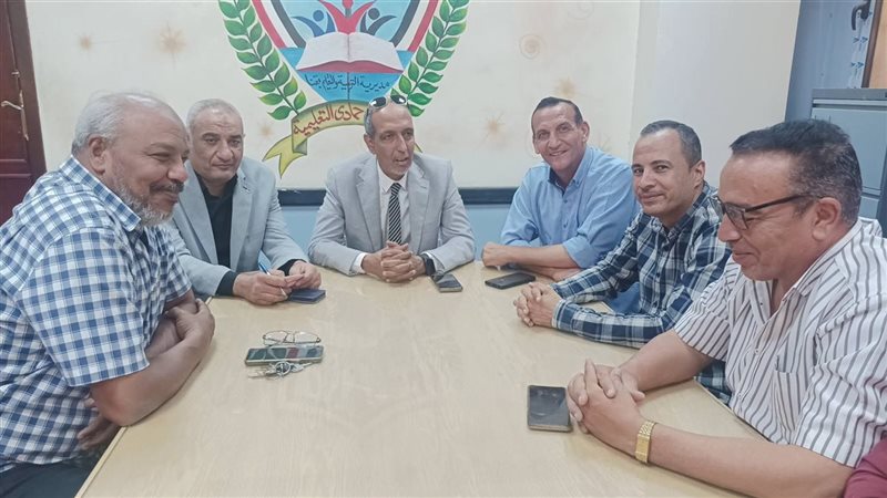 قنا، فيتو
