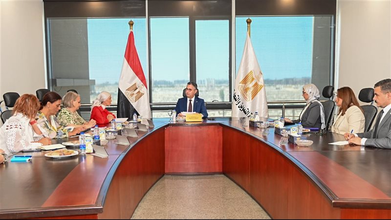 وزير التموين