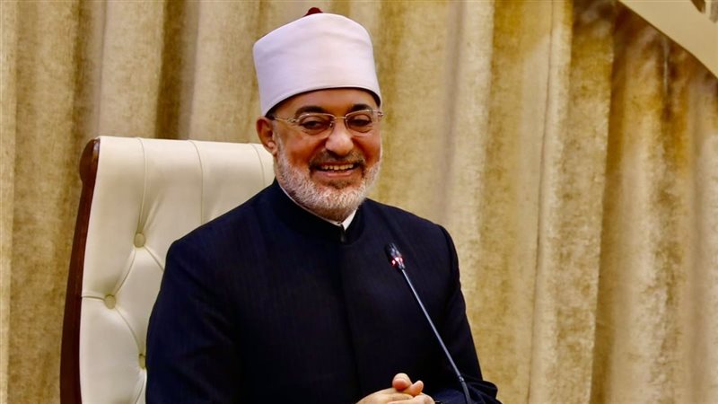 الدكتور نظير عياد