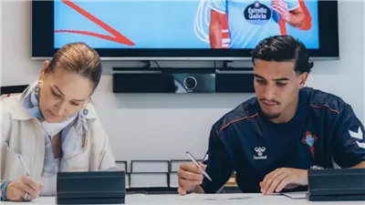 رسميا، المغربي صهيب الدريوش ينضم إلى سيلتا فيجو