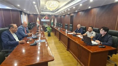 رئيس غرفة الجيزة يبحث مع مجموعة صناعية صينية خطط التوسع بالسوق المصرية