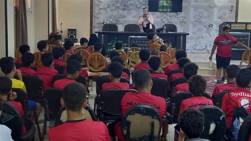 ندوة دينية احتفالًا