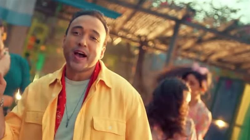 أحمد عجمي، فيتو