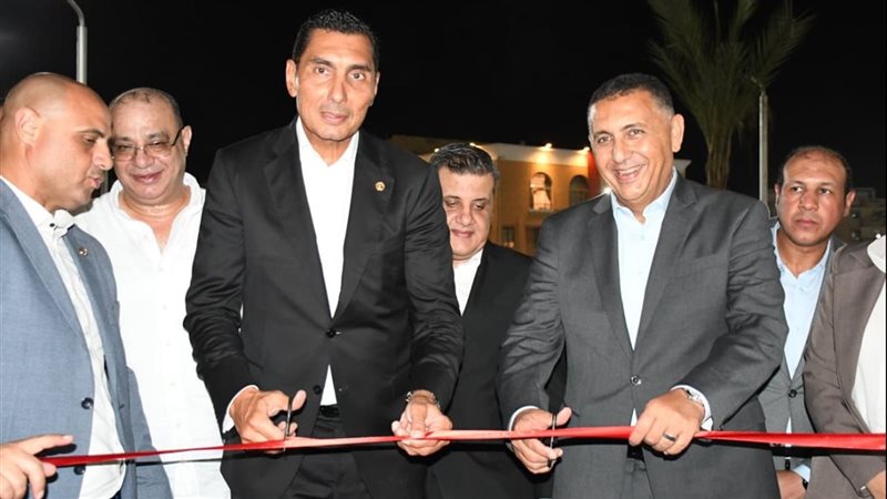 محافظ القليوبية ووزير