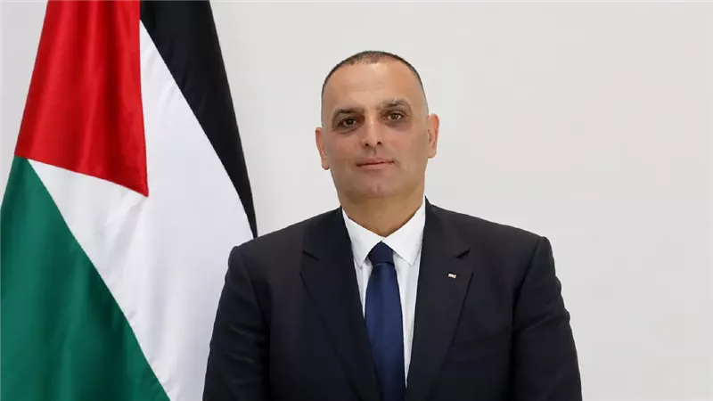 أشرف الأعور