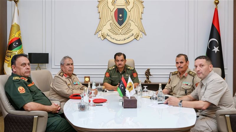 صدام حفتر، فيتو