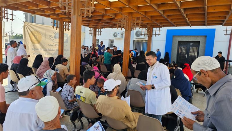 جانب من القافلة الطبية