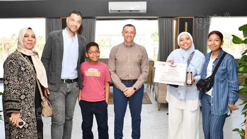 تكريم المتفوقين فى