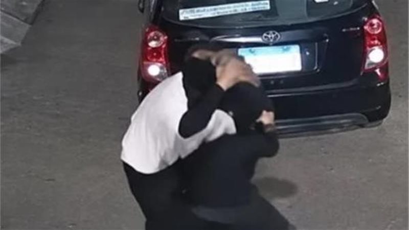 سيدة السوبلكس، فيتو
