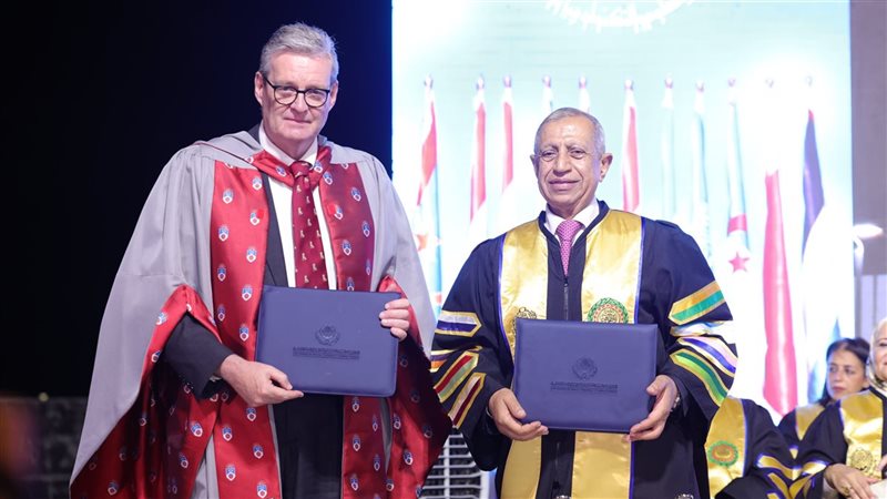 تعاون بين الاكاديمية