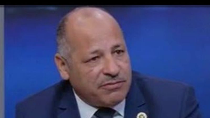 عادل العمدة،فيتو