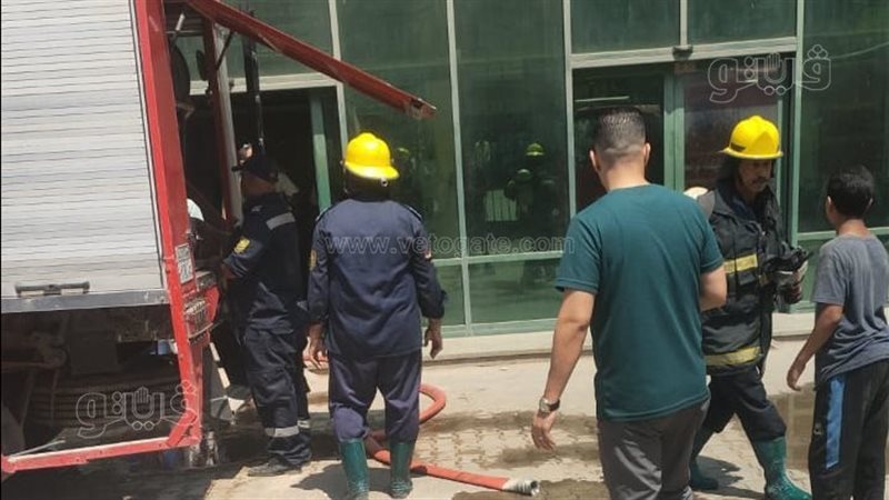 إخماد حريق داخل قسم
