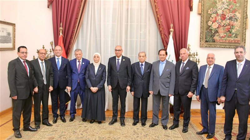 رئيسة هيئة النيابة
