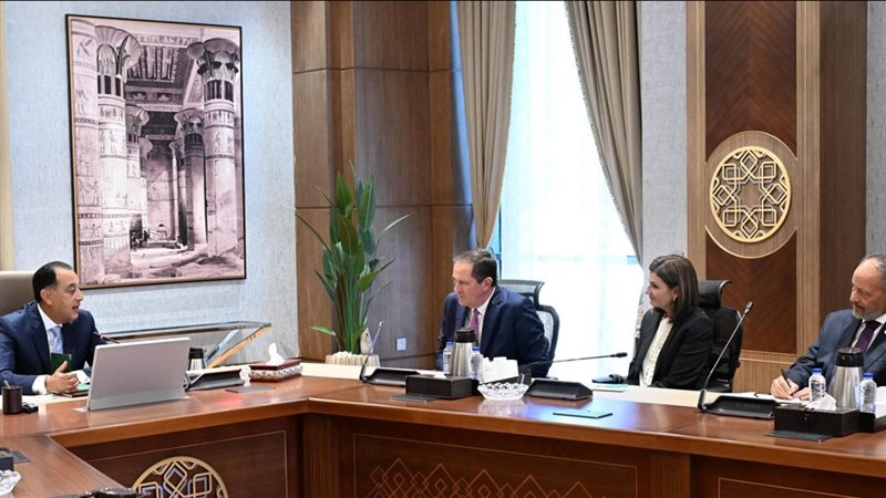 اجتماع برئاسة د.