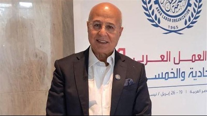  خالد عيش، رئيس النقابة
