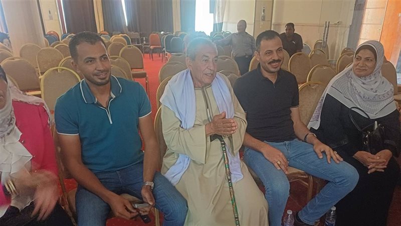 الأسرة الفائزة بقرعة