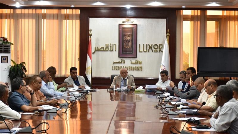 أثناء الاجتماع 