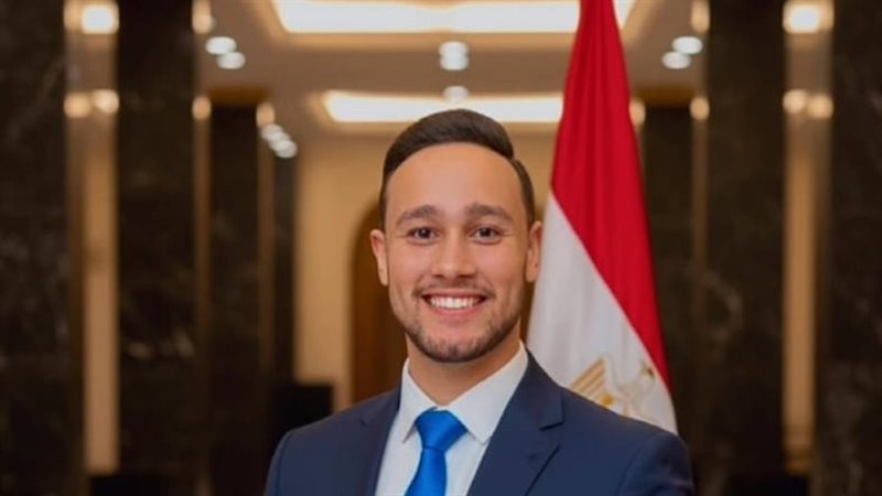 مصطفى عبد العظيم،فيتو