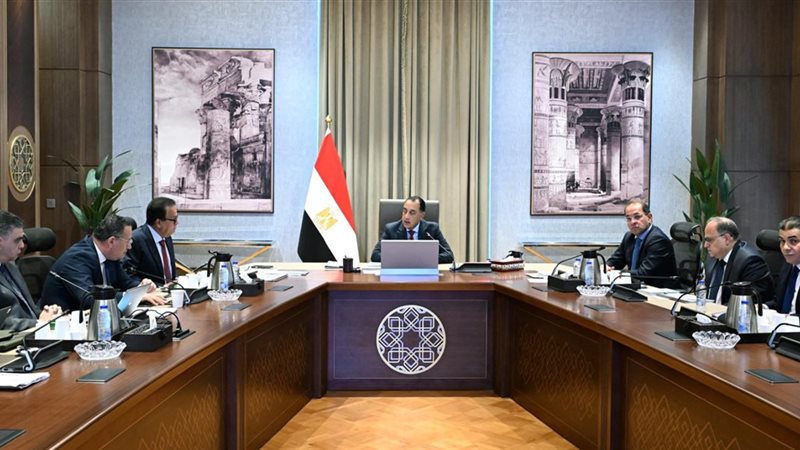 اجتماع برئاسة د.