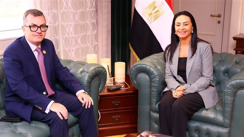 جانب من اجتماع وزيرا
