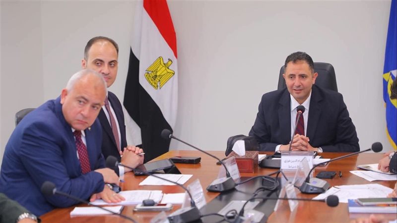 محافظ دمياط يتابع