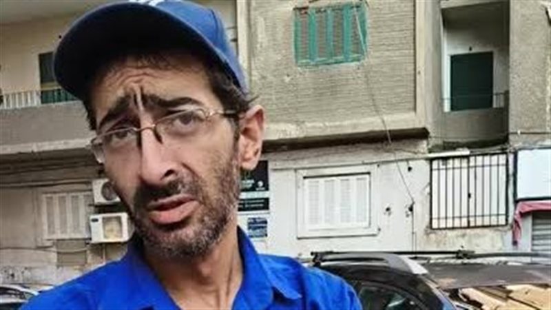 الصيدلي مينا، فيتو