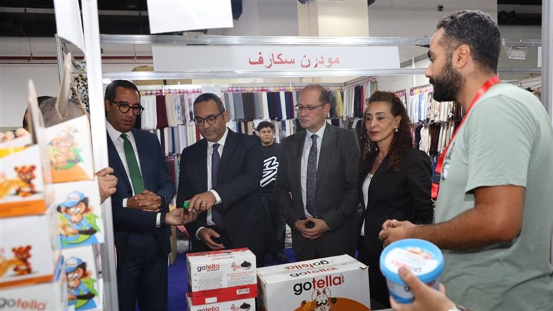  جانب من المعرض 