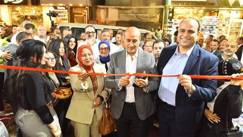 افتتاح معرض أهلا