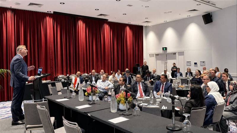 اجتماع وزير البترول