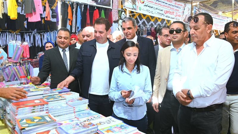 محافظ البحيرة تفتتح