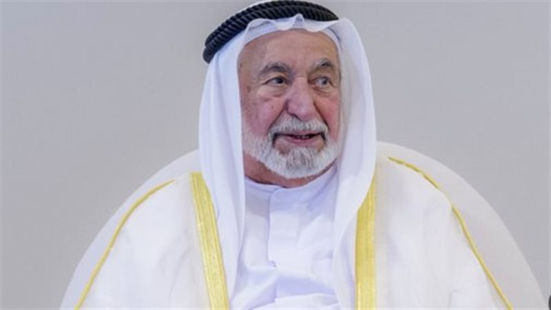 حاكم الشارقة يرفع