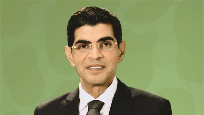 الدكتور أيمن عطالله،