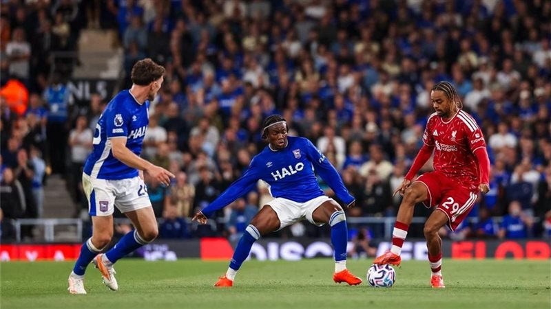 ليفربول وإيبسويتش