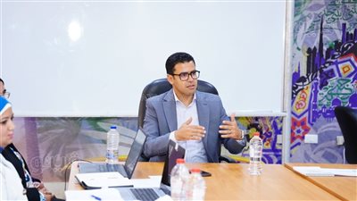 نائب محافظ مطروح يفتتح أعمال لجنة تقييم المشروعات بالدورة الرابعة لمبادرة المشروعات الخضراء الذكية
