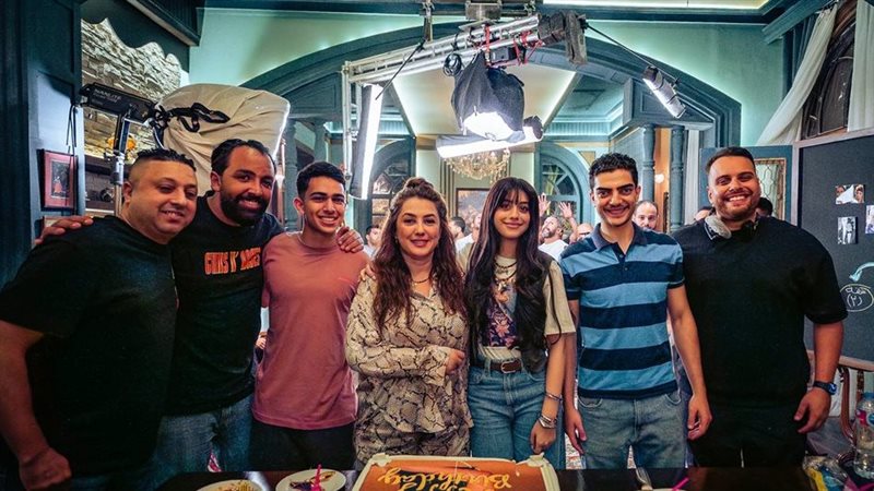 أبطال مسلسل ابن النصابة