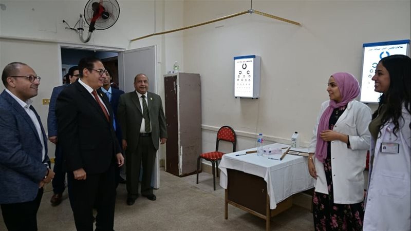 رئيس جامعة القاهرة