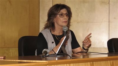 سماح أنور تستعرض تجربتها الفنية في ماستر كلاس بمهرجان الفيمتو آرت الدولي